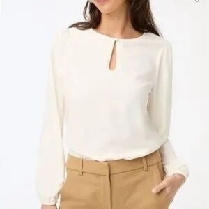 J.Crew Puff Sleeve Satin Crepe Keyhole Elastic Cuff Blouse Ivory.  XXSP